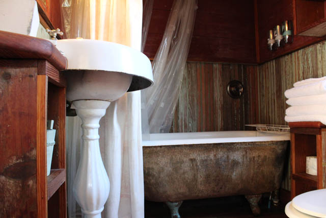 Silver Sycamore Bed & Breakfast 